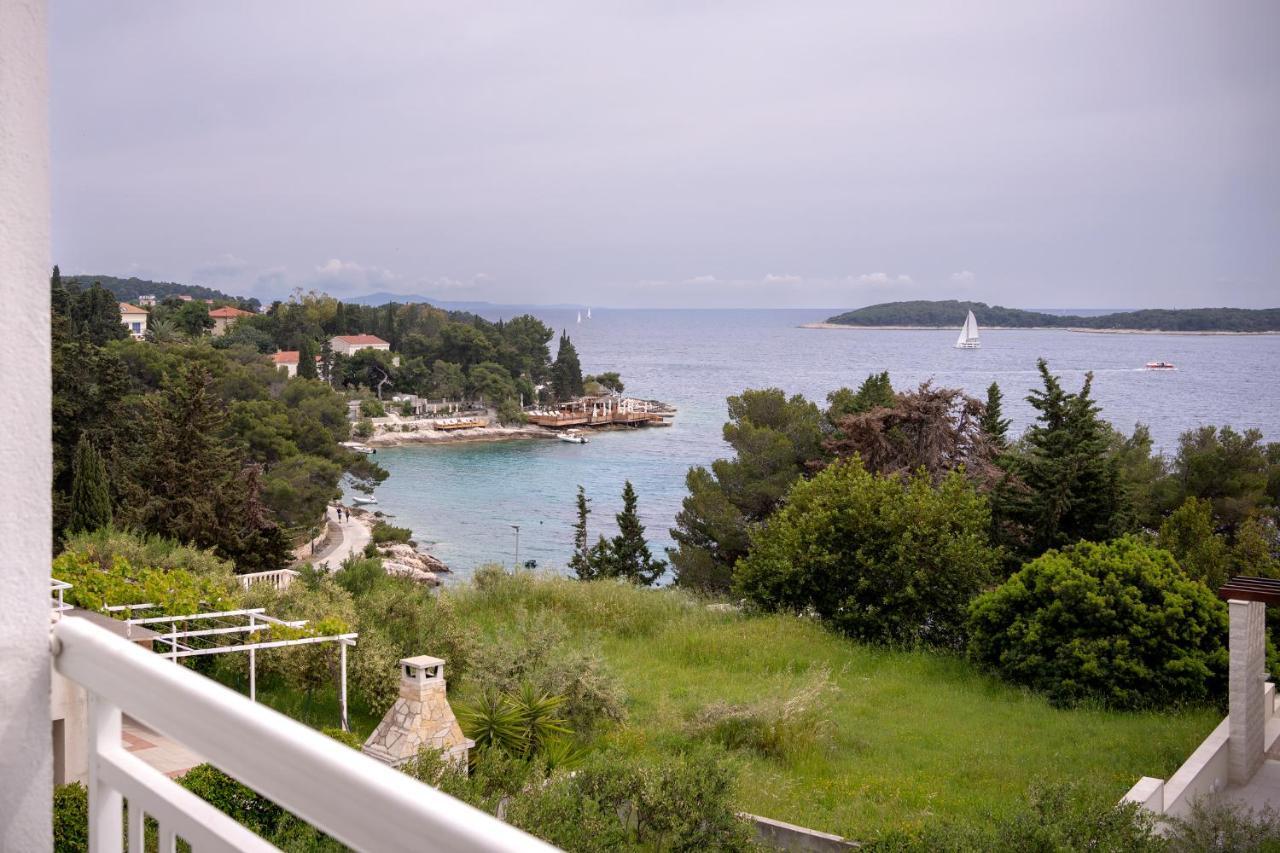 Feelhvar Along Bluelagoon Beach Hvar Town Eksteriør bilde